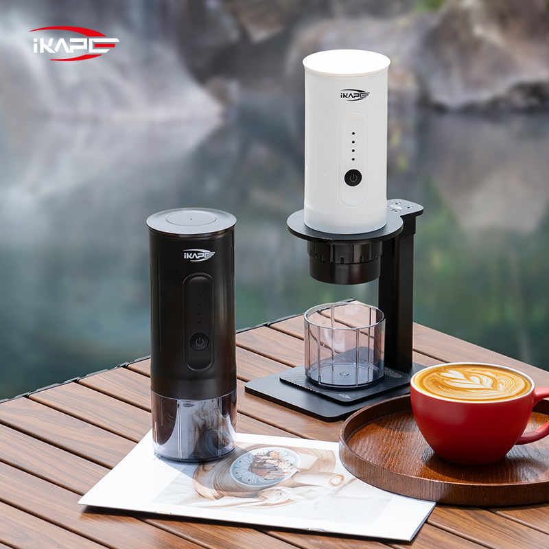 Macchina da Caffè Portatile IK - Coffee Equipment Camping recensione e prezzo