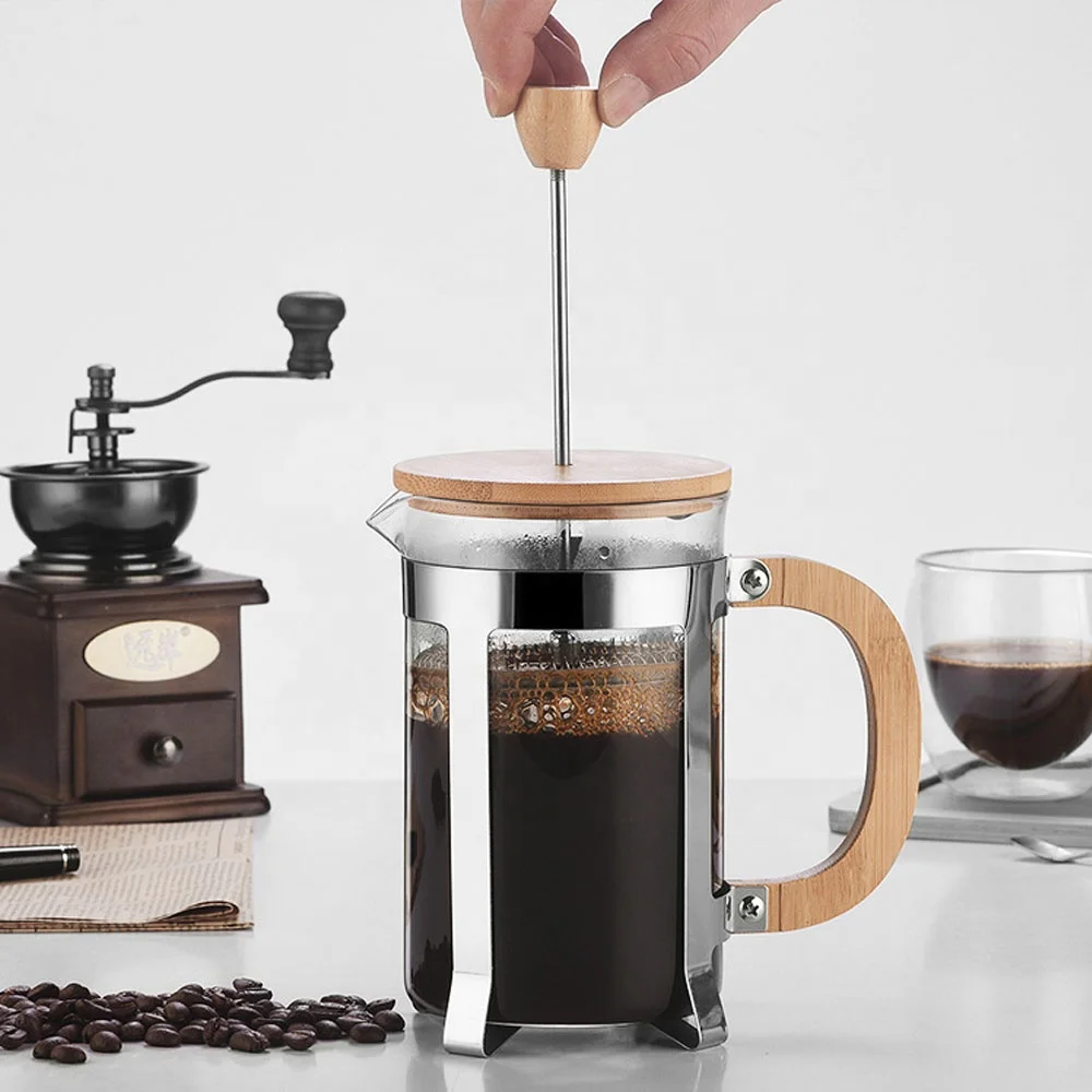 Caffettiera/Teiera a Pressione - Coffee Equipment Camping recensione e prezzo