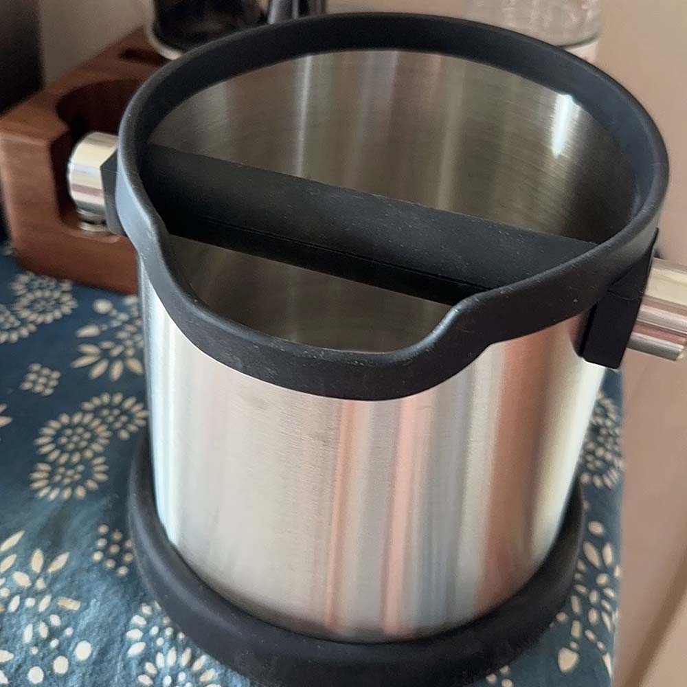 Contenitore per Fondi di Caffè - Coffee Knock Box recensione e prezzo