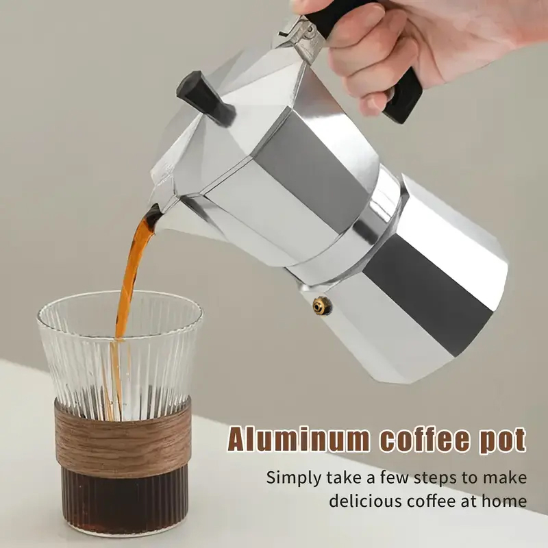 Caffettiera Moka Classica in A - Coffee Equipment Camping recensione e prezzo